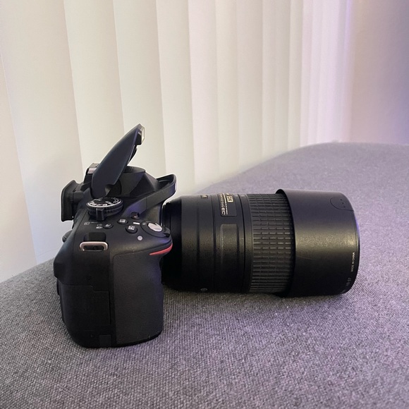 Nikon D5200 - Picture 3 of 8